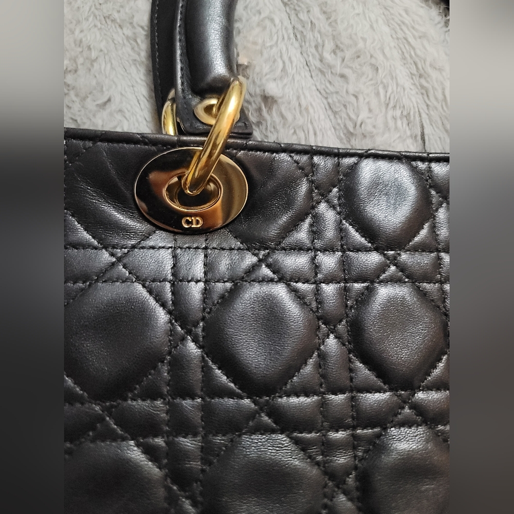 Dior Lady Bag Canage Lambskin Tote Bag - Picture 15 of 16